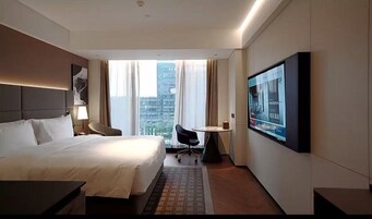 Business Single Room | Gebar bulu kapas, bar mini, dihias secara berasingan