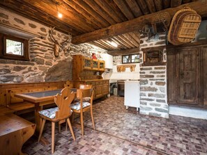 Interior - Rustico Camplung by Interhome (Vicosoprano)