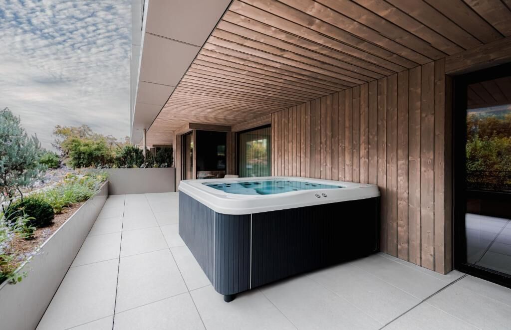Suite, Sauna, Mountain View | Terrace/patio
