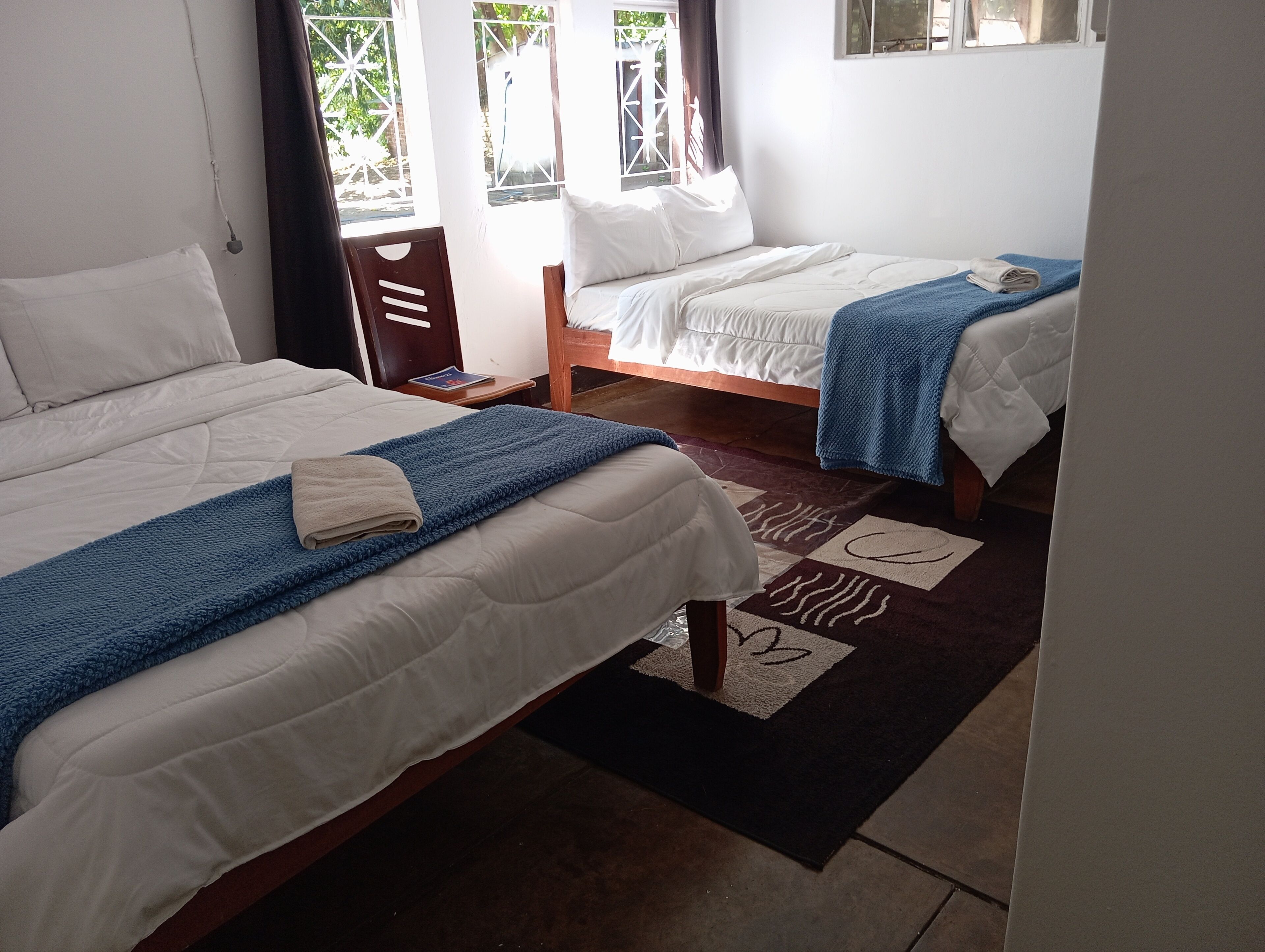 Standard Double or Twin Room | Desk, laptop workspace
