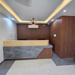 Lobby - Hotel Grace Vista  (chennai)