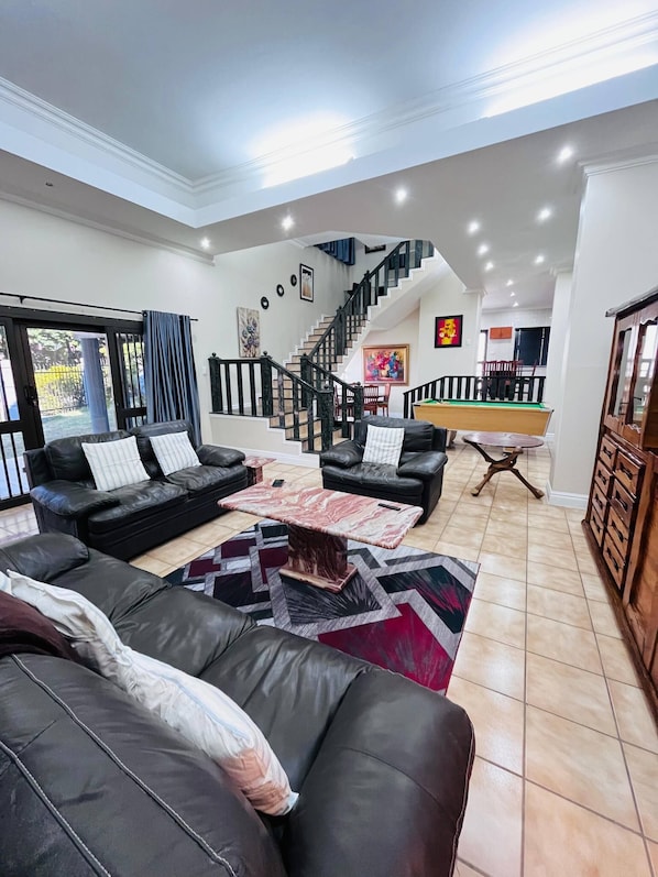 House, 5 Bedrooms, Balcony | Living room - Marion Guest House (Ballito)