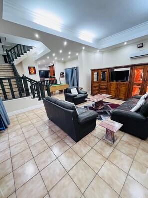 Interior - Marion Guest House (Ballito)