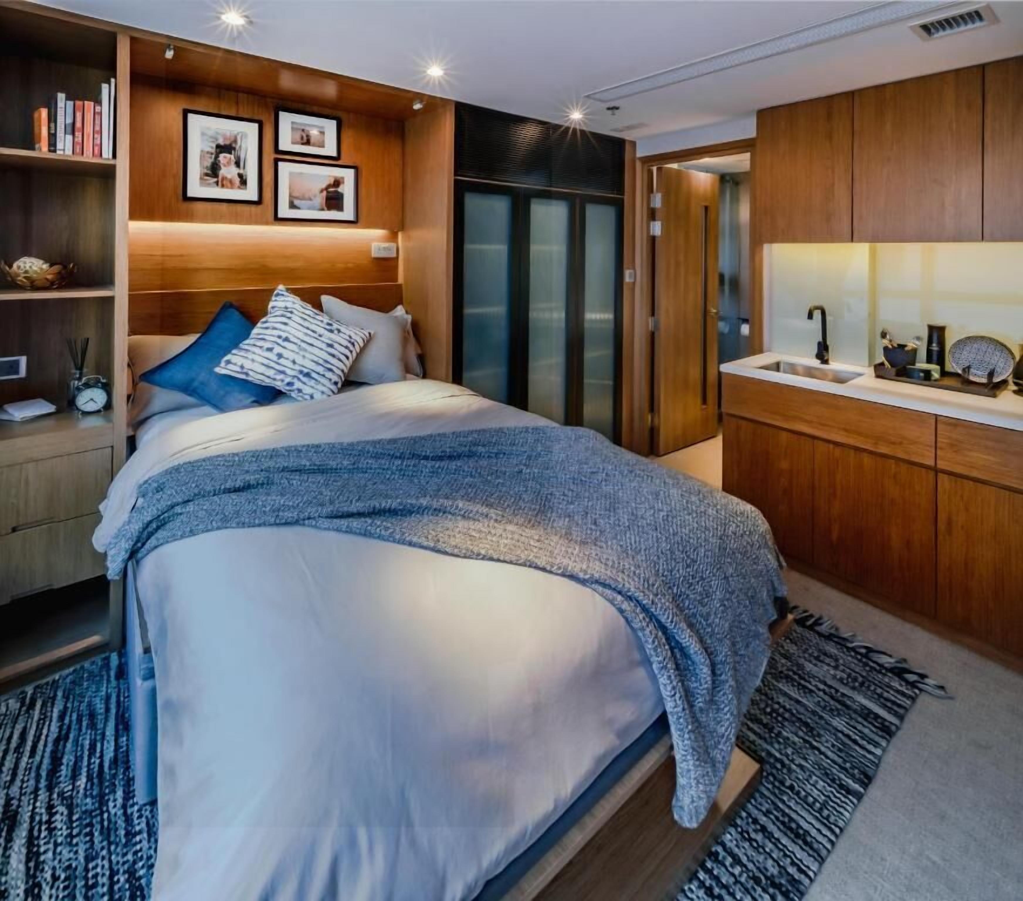 Deluxe Double Room, Non Smoking, Private Bathroom