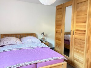 Silitysrauta/-lauta, vuodevaatteet