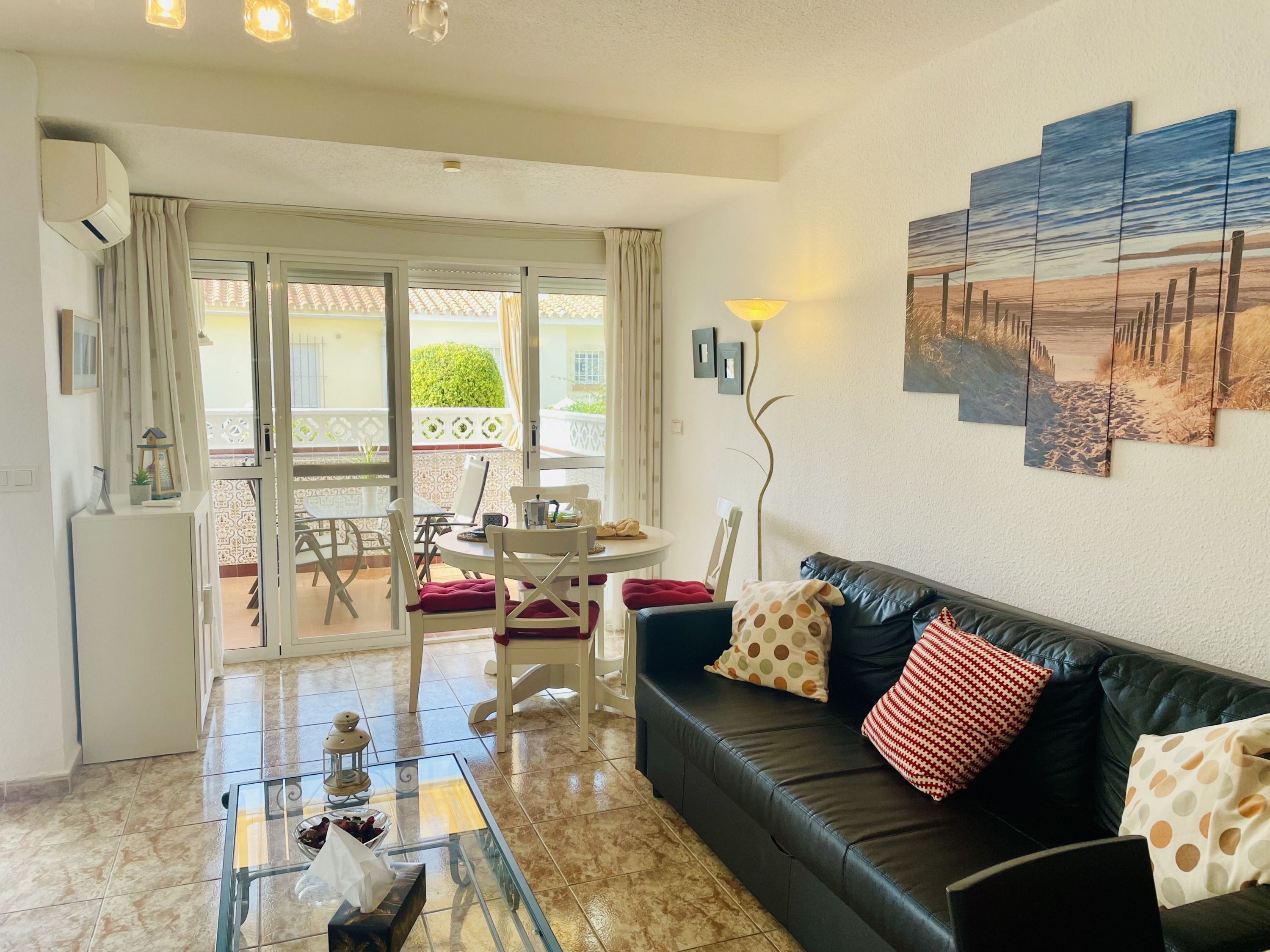 House | 1 bedroom