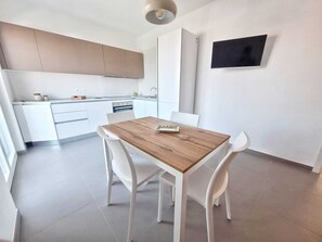 Dining - Air-conditioned apartment with sea view terrace - Santa Maria Castellabate (Castellabate)