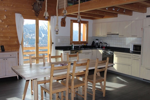 Kitchen / Dining Room