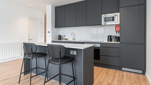 Private kitchen - Apex Executive Apartments - Grange (Dublin, Ireland)