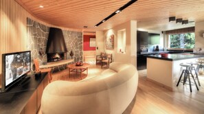 Living area - Luxurious family apartment - Megève Centre - Iconic archi Henry Jacques LeMême (Megève)