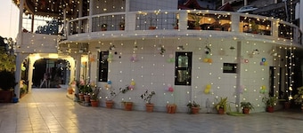 Haya palace