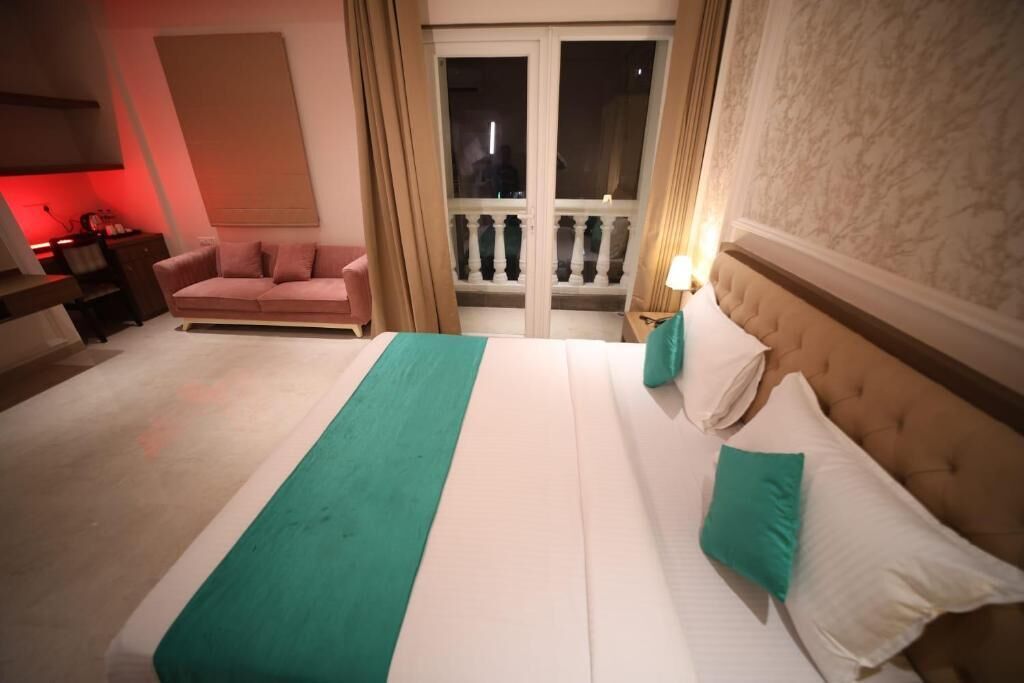 Deluxe Double Room, City View | In-room safe, free WiFi, wheelchair access