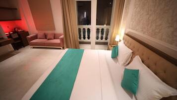 Deluxe Double Room, City View | In-room safe, free WiFi, wheelchair access