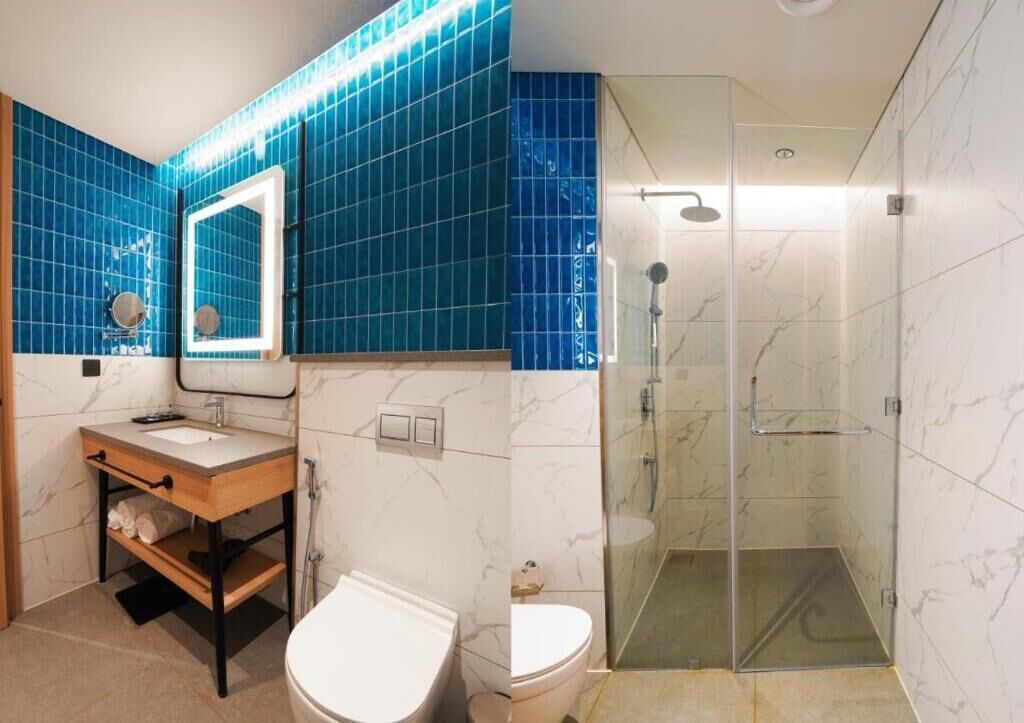 Superior Studio, Balcony, City View | Bathroom