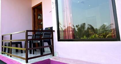 Serene 2-bedroom building in charming Gokarna perfect for getaway