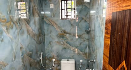 Serene 2-bedroom building in charming Gokarna perfect for getaway