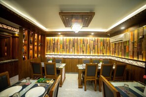 Dining - Hotel Priyadarshini (Kanthi)