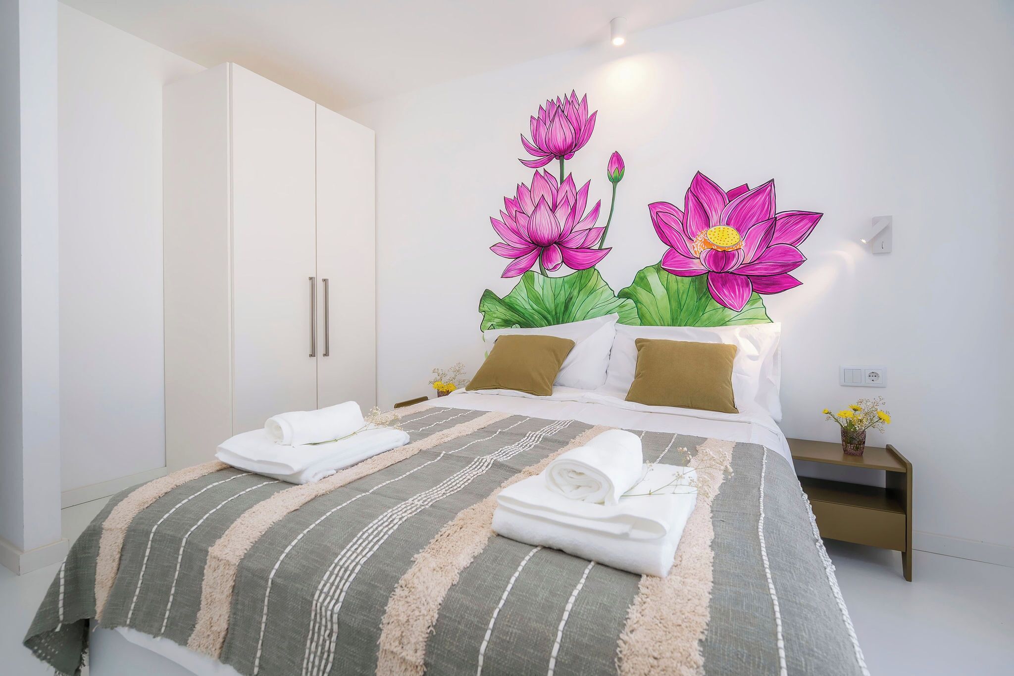 1 bedroom, free WiFi, bed sheets