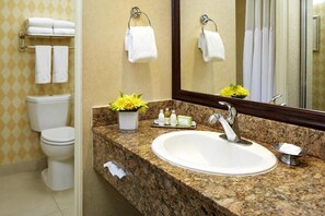 Bathroom - Poolside Comfort Stay Walk to Disneyland & Anaheim Hotspots | 2 Units (Anaheim)