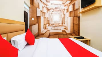 Ropa de cama hipoalergénica, escritorio y sistema de insonorización