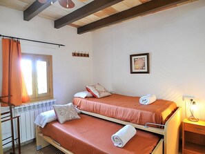 Room - Finca SON VANRELL -Finca Rústica en Montuiri. Piscina Privada. Mallorca - WiFi by Interhome (Montuiri)