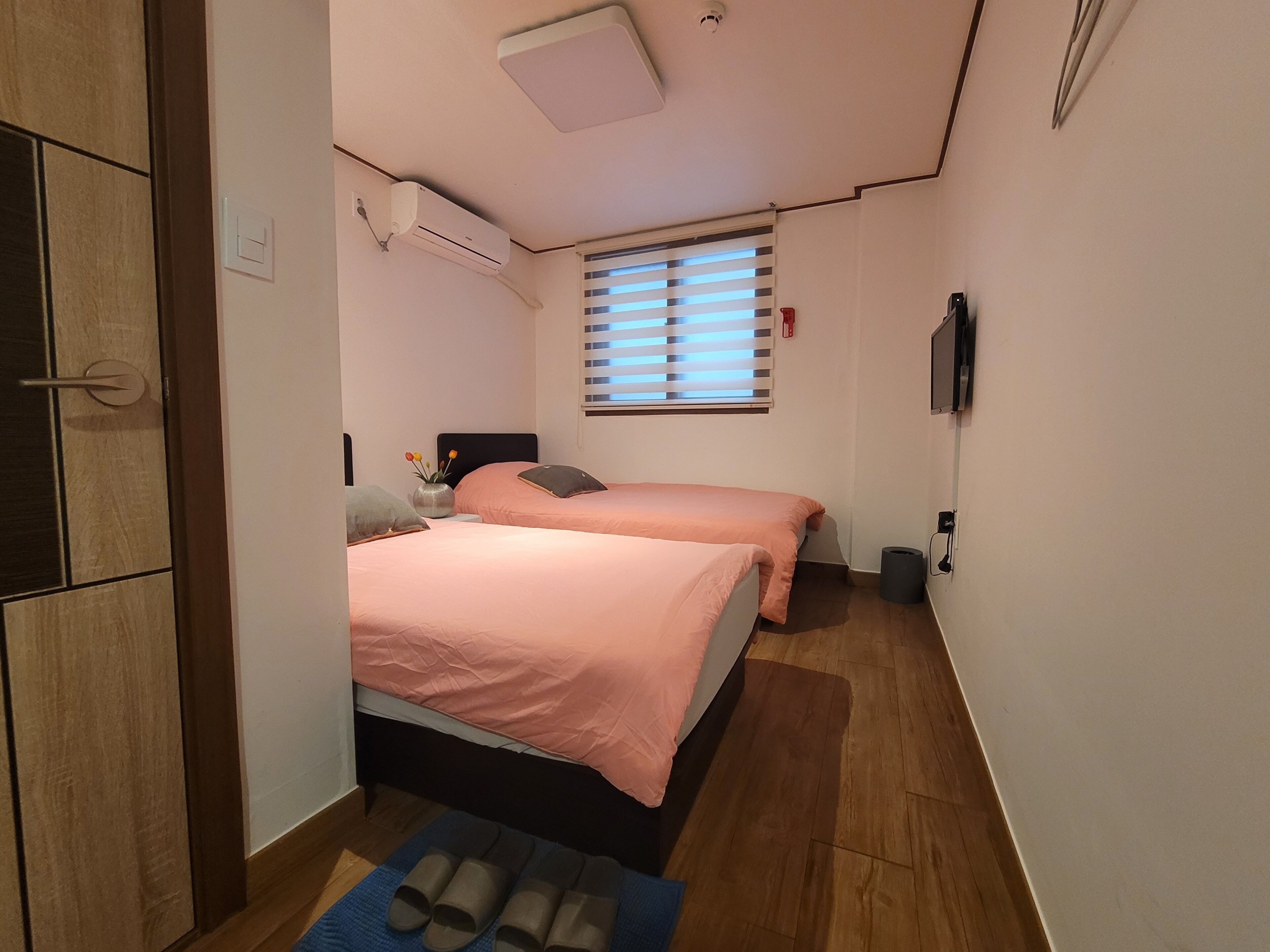 Habitación con 2 camas individuales | Wifi gratis 