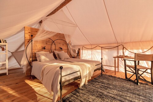 Cozy  glamping tent  in Hvar island with sea view