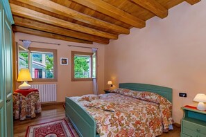 1 quarto, berço de viagem, Wi-Fi de cortesia