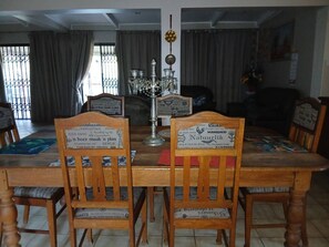 Casa, 3 habitaciones, con acceso para personas discapacitadas, para fumadores | Comedor