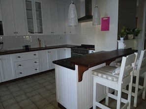 House, 3 Bedrooms, Accessible, Smoking | Interior