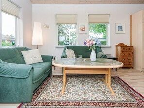 Interior - 4 Star Holiday Home in Juelsminde (Juelsminde)