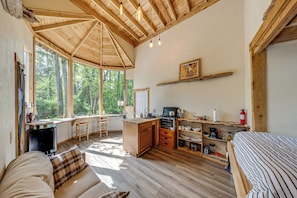 Apartment (0 Bedroom) | Interior - Whidbey Island Tiny Home Near Trails & Beaches! (Oak Harbor)
