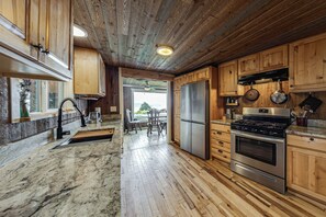 House (2 Bedrooms) | Interior - Walk to Private Beach: Bay-view Whidbey Island Gem (Oak Harbor)