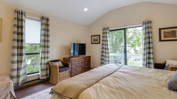 Cottage (2 Bedrooms) | Interior