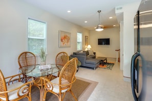 Cottage (2 Bedrooms) | Interior