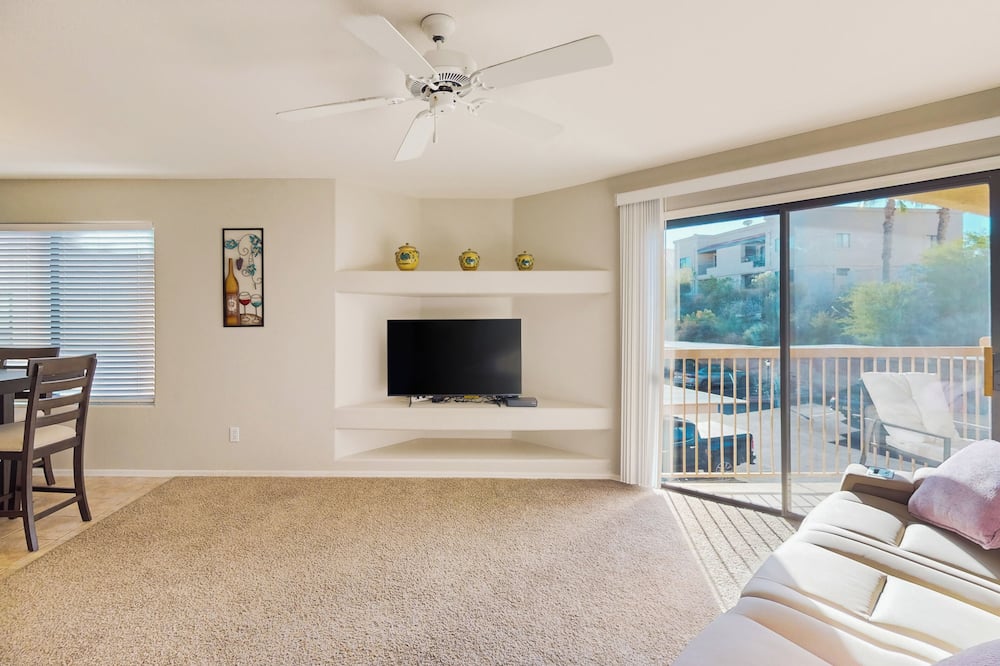 2BR Condo in Fountain Hills w/ Mountain Views - Thompson Peak, AZ