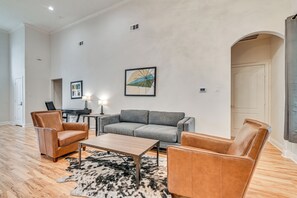 House (4 Bedrooms) | Interior - Fire Pit + Spacious Yard: Irving Family Home (Irving)
