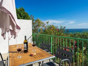 Terrace - "Huelva" mit Gemeinschaftspool in einem andalusischen "Cortijo" in Chilches by Interhome (Benajarafe)