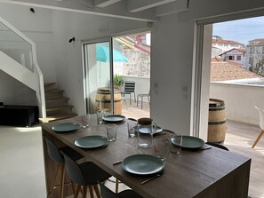 Dining - Vrbo Property (Hendaye)