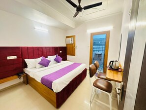 Room - 5 minutes to the Ganga Ghat. (Haridwar)