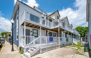 Exterior - Top Spot for Inlet Activities and Ocean City Fun - New 2 BR 1.5 BA for 2026 (Ocean City)