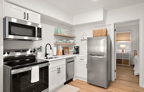 Fridge, microwave, oven, stovetop - Top Spot for Inlet Activities and Ocean City Fun - New 2 BR 1.5 BA for 2026 (Ocean City)
