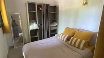 1 bedroom, free WiFi, bed sheets