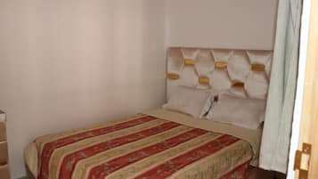 Standard Double Room, Balcony, Mountain View | In-room safe, individually decorated, free WiFi