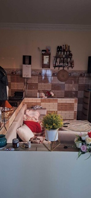 Caja de seguridad en la habitación y decoración personalizada 