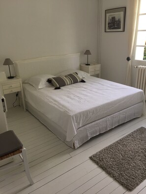 Room - Royan: Bright family villa for 11 people - 7 min from Pontaillac beach (Royan)