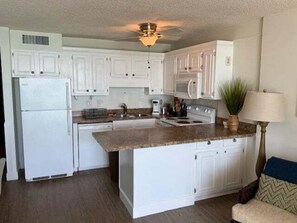 Condo, 2 Bedrooms | Private kitchen - Royal Garden Resort 604 2 Bedroom Condo (Murrells Inlet)