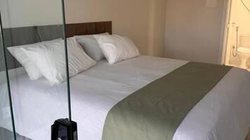 Cofres nos quartos, cortinas blackout