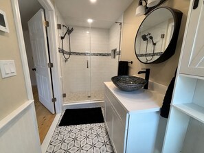 Hair dryer - Queens Way Retreat-12 Guests-Pet Friendly (Wells)
