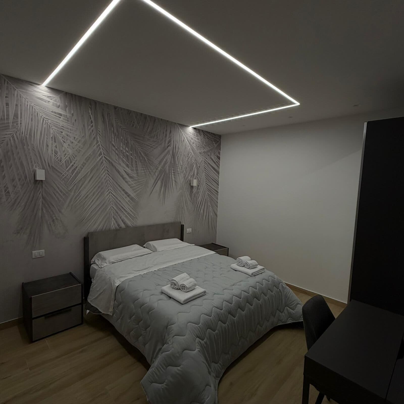 Chambre Double Familiale | Coffres-forts dans les chambres, bureau, Wi-Fi gratuit